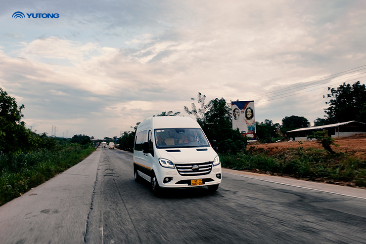 Yutong Van Proves Its Mettle on Ghanas Road: Reliability, Fuel-Efficiency Shine and Comfort !