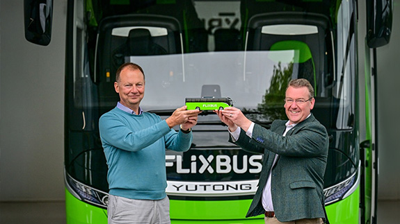 2,000th UK Yutong is FlixBus GT12 for First Bus West of England